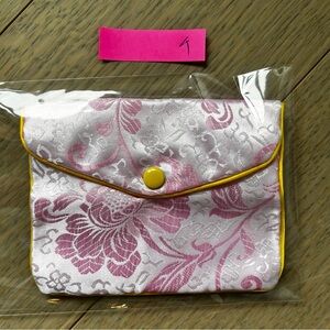 **NEW** - #4 MINI EMBROIDERED ZIPPERED POUCH